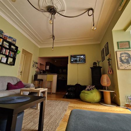 Hostelche Hostel Belgrade Luaran gambar